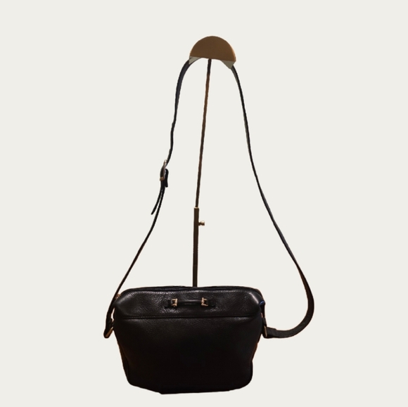 Etienne Aigner Black Pebbled Leather Shoulder Bag, Horsebit Detail EUC - Picture 5 of 16